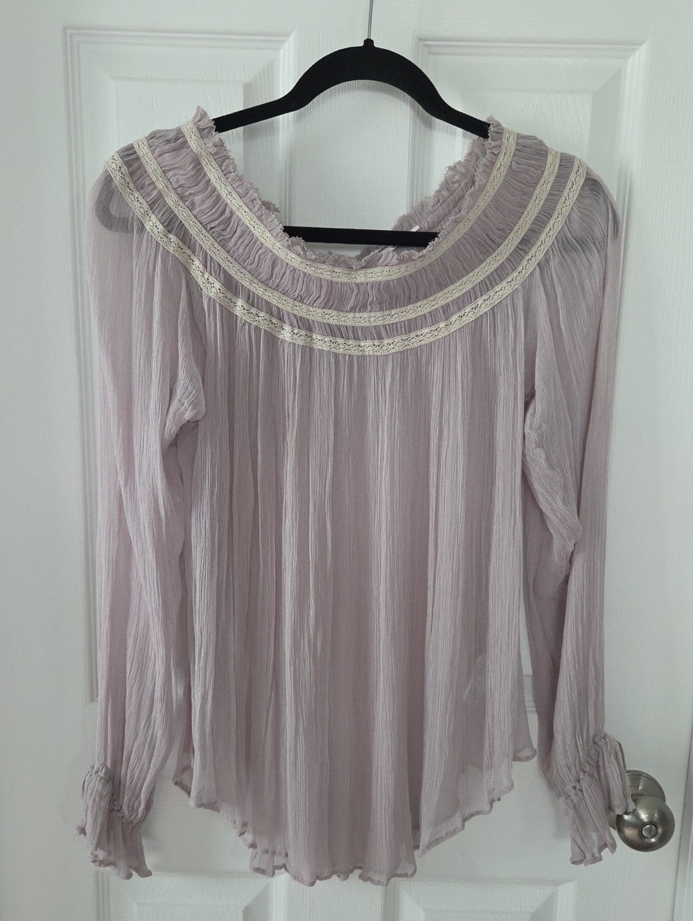 Kimchi Blue Lavender Pleated Blouse White Lace Trim Cottagecore Boho - Picture 12 of 13